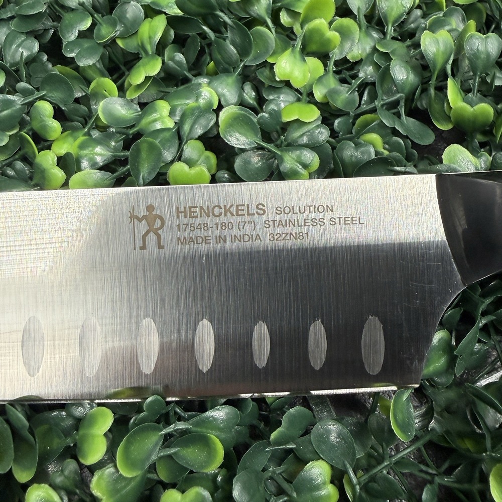 Henckels 7" Santoku Knife Solution Stainless Steel Black Handle‎ 17548-180 - Picture 2 of 7